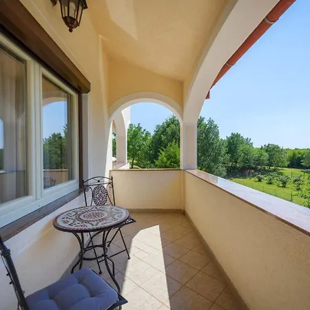 Eufemia Near With Large Garden And Outdoor Playground For Kids Вілла