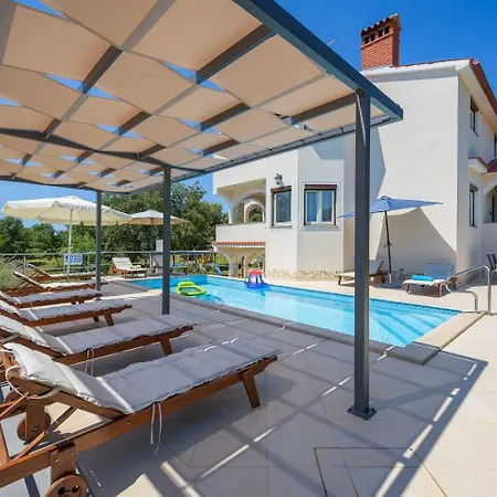 Eufemia Near With Large Garden And Outdoor Playground For Kids