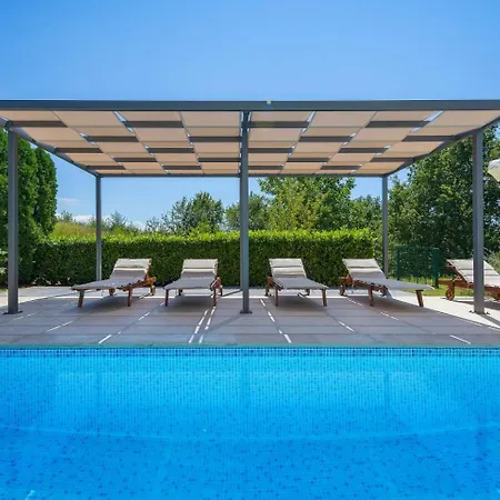 Villa Eufemia Near With Large Garden And Outdoor Playground For Kids